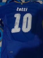 Jersey Italia Original Firmado Por Totti segunda mano   México 