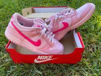 Sneaker Nike Dunk Triple Pink Barbie 23.5 Mx segunda mano   México 