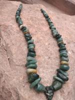 Usado, Collar Antiguo De Jade Azul Con Dije Central Maya De Esmeral segunda mano   México 