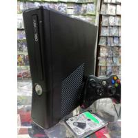 Consola Xbox 360 Slim Con 2 Controles 320gb, 2 Cargadores  segunda mano   México 