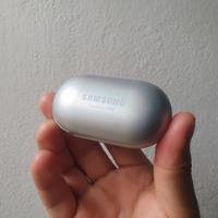 Estuche De Carga Para Audífonos Samsung Galaxy Buds Sm-r170, usado segunda mano   México 