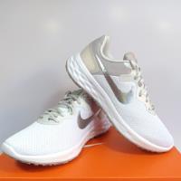 Tenis Nike De Mujer Revolution Blancos Originales / (#4mx), usado segunda mano   México 