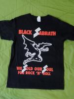 Playera Black Sabbath M Short We Sold Our Soul For Rocknroll segunda mano   México 