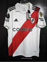 Jersey River Plate Local Con Parches De La Libertadores  segunda mano   México 