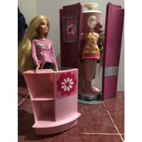 Barbie Fashionista Con Armario Giratorio segunda mano   México 