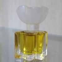 Miniatura Colección Perfum Oscar De La Renta Dama 4ml Sin segunda mano   México 