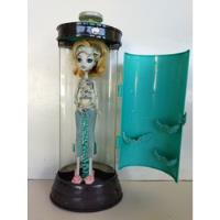 Monster High Lagoona Blue  Dead Tired Doll & Hydration  Cama segunda mano   México 