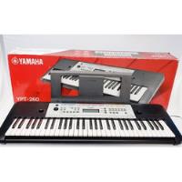 Teclado Yamaha Ypt-260 Piano Portatil 61 Teclas Auxiliar  segunda mano   México 