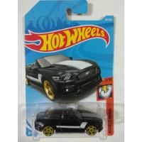 Hot Wheels 2015 Ford Mustang Gt Convertible 2/10 Negro Mu3 segunda mano   México 
