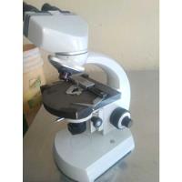 Microscopio Binocular Carl Zeiss Objetivos 4,10,40 Y 100 X segunda mano   México 