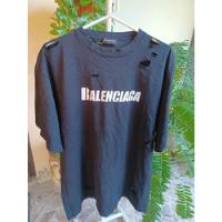 Balenciaga Unifit Destroyed T-shirt In Black Cotton S segunda mano   México 