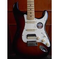 Usado, Fender American Standard Stratocaster + Case + Strap + Lock segunda mano   México 