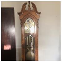 Reloj Antiguo De Pie Grandfather Howard Miller, usado segunda mano   México 