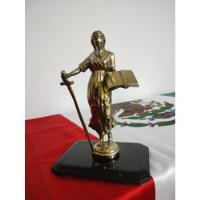 estatua justicia segunda mano   México 