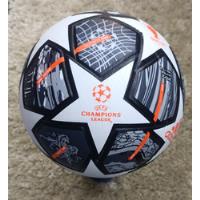 Balón  Del 20 Aniversario Champions League Istanbul 2021  segunda mano   México 
